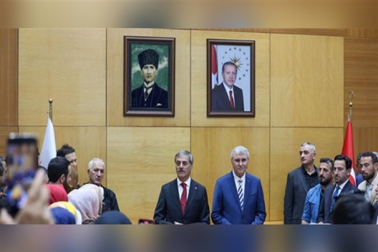 Alemdar, başkanlık makamını Ekrem Yüce'den devraldı