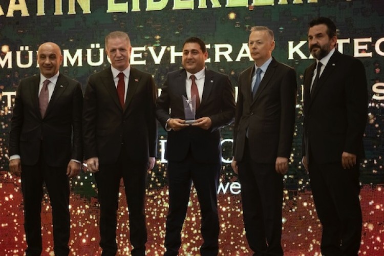 İpekyolu Kuyumculuk, 8. kez "İhracatın Yıldızı