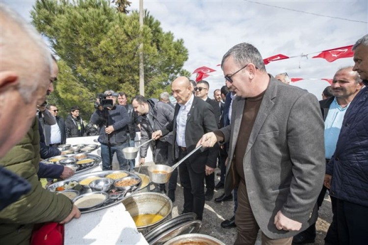 Başkan Soyer, Dede Bayırı Köy Hayrı'na katıldı