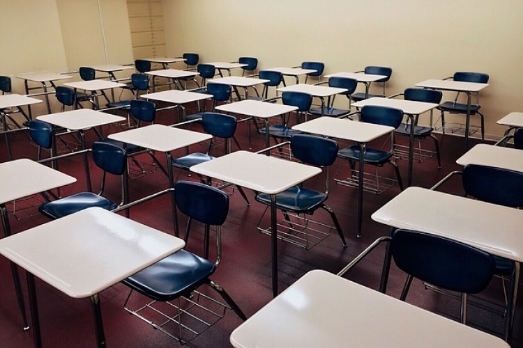 Bakan Tekin'den Kubadabad Mesleki ve Teknik Anadolu Lisesi'ne ziyaret