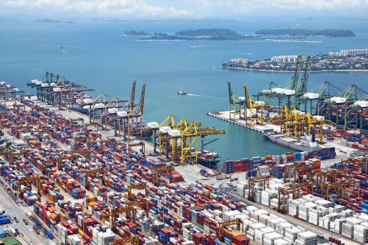 İhracat Mart'ta yüzde 4,1 geriledi