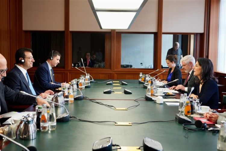 İmamoğlu: Türkiye ve Almanya'nın şehirlerinin iş birliği zeminlerini konuştuk