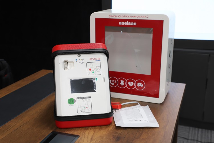 Konya'da otomatik defibrilatör cihazının temin ve tanıtım programı gerçekleştirildi