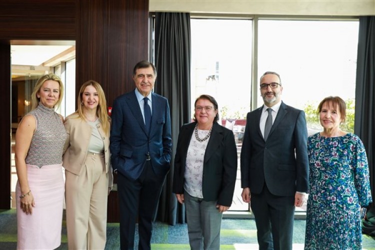 KTSD'nin genel kurulunda Ahmet Pura yeniden başkan seçildi