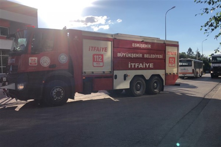 Eskişehir Büyükşehir Belediyesi'nden Denizli yangınına destek ekibi