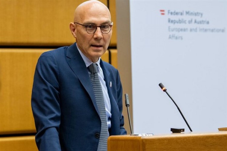 Türk: "Önyargı, ayrımcılık ve eşitsizlik ölüme neden olur"