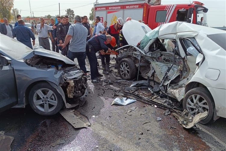 Şanlıurfa -Gaziantep karayolunda zincirleme kaza
