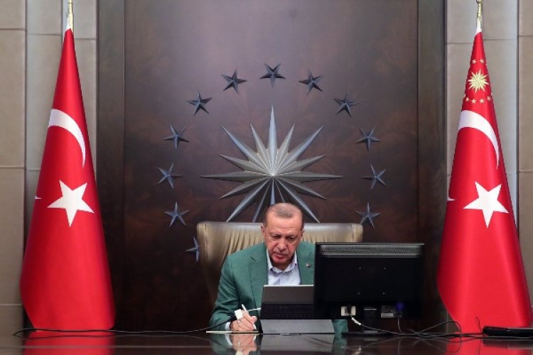 Cumhurbaşkanı Erdoğan, Yunanistan Başbakanı Miçotakis ile telefonda görüştü