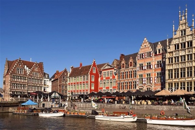 Belçika'da aşırı sağ parti Hollandaca konuşulan Flandre için bağımsızlık istiyor