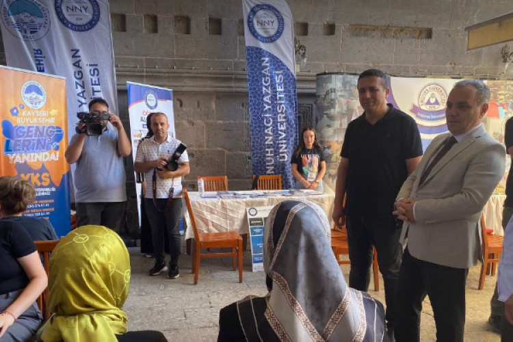 Kayseri'de Tercih Danışmanlığı Günleri devam ediyor