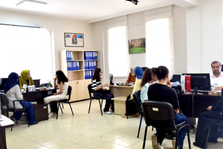 Malatya Büyükşehir Belediyesi'nden LGS öğrencilerine danışmanlık desteği