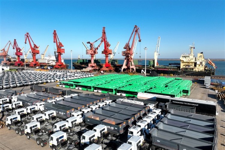 Çin'de imalat PMI temmuzda 49,4 oldu