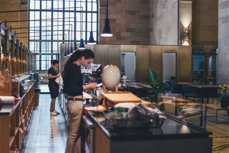 Bakan Göktaş, Afyonkarahisar OSB'de fabrikaları ziyaret etti