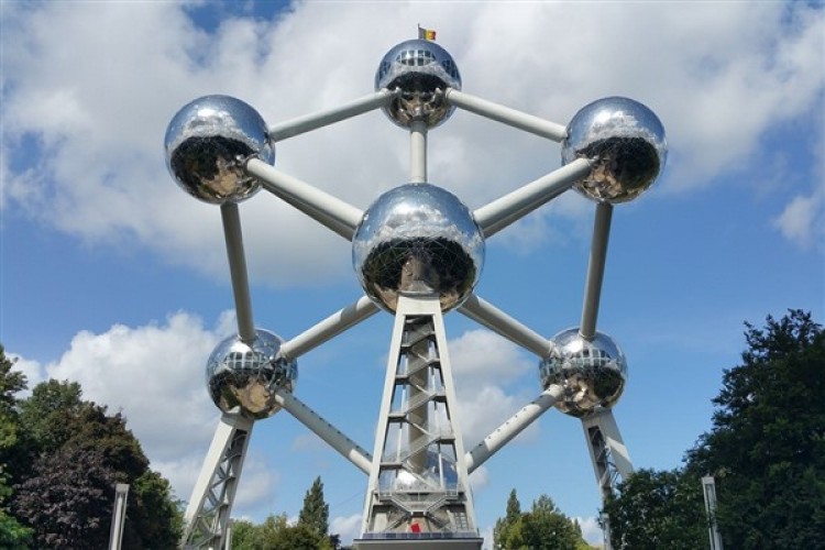 Joly: Putin'in çabalarına rağmen NATO her zamankinden daha güçlü