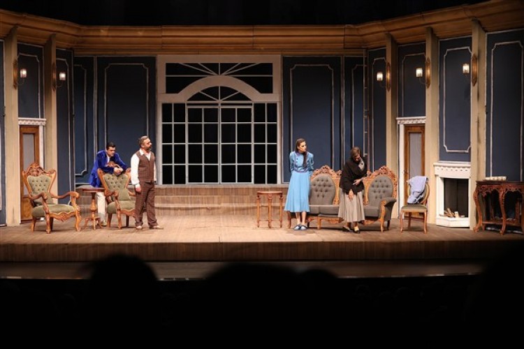 Konya'da Bir Adam Yaratmak oyunu sahnelendi