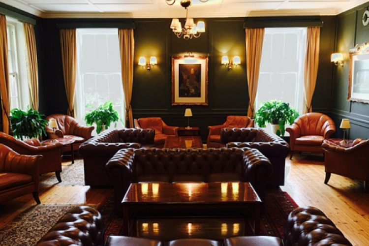 Milli Eğitim Bakanı Tekin'den Kars Valiliği'ne ziyaret