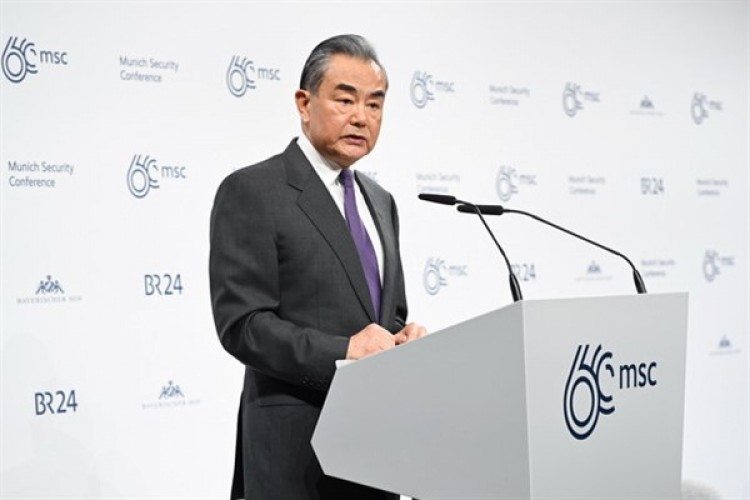 Wang Yi: "Çin, istikrar sağlayıcı güç olmaya kar"