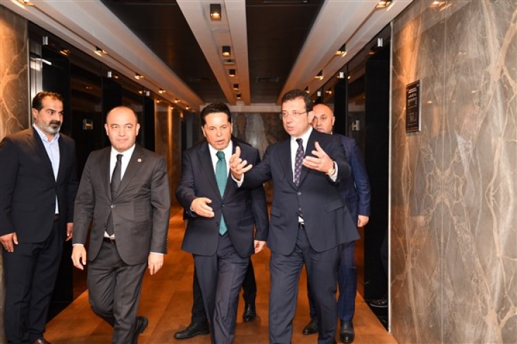 Başkan Özer: İstanbul'da bir başarı hikayesi yazılacaksa Esenyurt'ta yazılacaktır