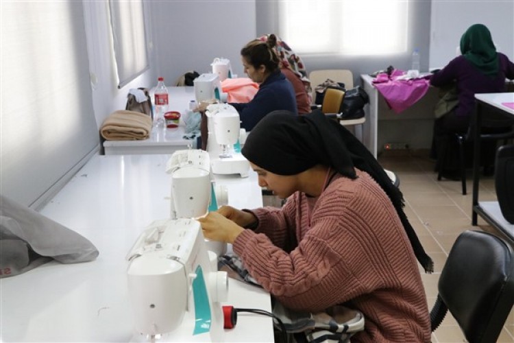 Haliliye'de Milletevleri ve Hanımlar Konağı ilgi görüyor