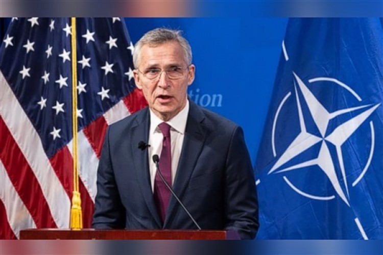 Trump'ın sözlerinin ardından Stoltenberg: "Güvenliğimizi baltalıyoruz"
