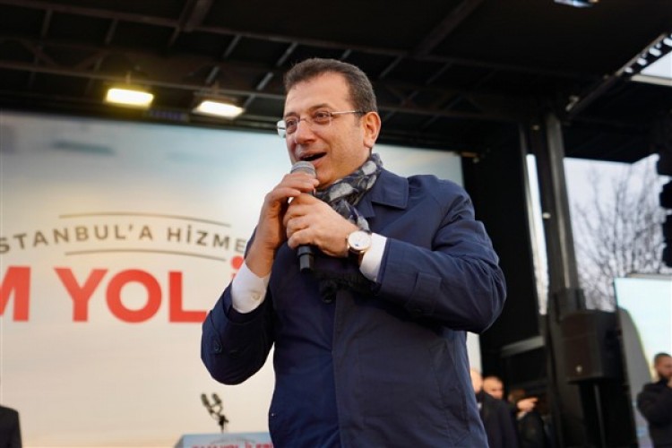 İmamoğlu: "Öyle ayağına baret giymekle olmuyor"