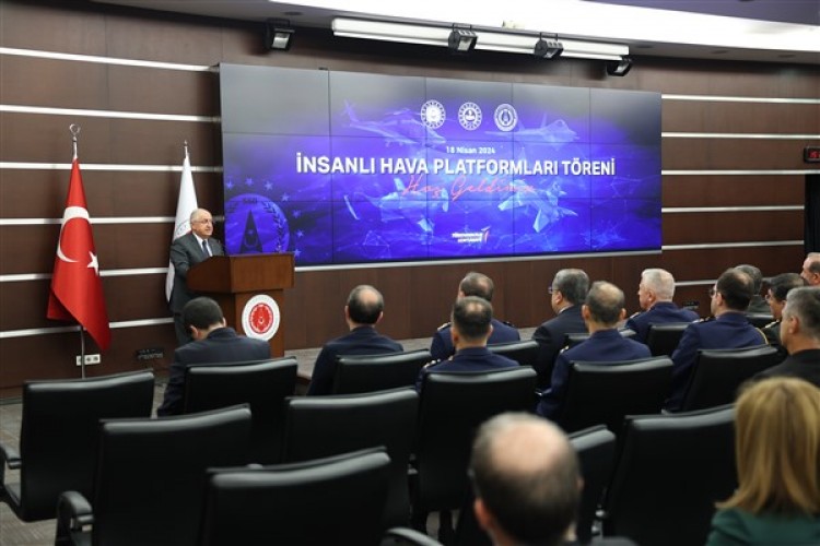 Güler, İnsanlı Hava Platformları Projeleri İmza Töreni'ne katıldı