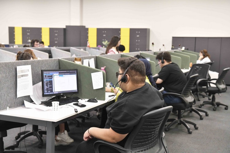 'Netcall Center Çağrı Merkezi-Müşteri Temsilcisi Projesi'ne 4 bin kişi başvurdu