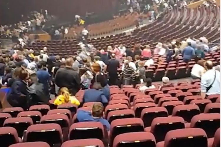 Moskova'da IŞİD'in üstlendiği terör saldırısında en az 60 kişi öldü, çok sayıda yaralı var