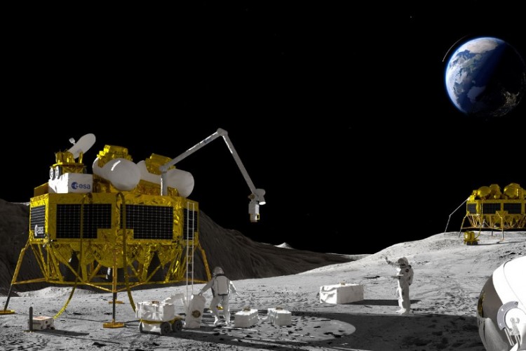 Özel bir Amerikan insansız uzay aracı aya inmeyi başardı