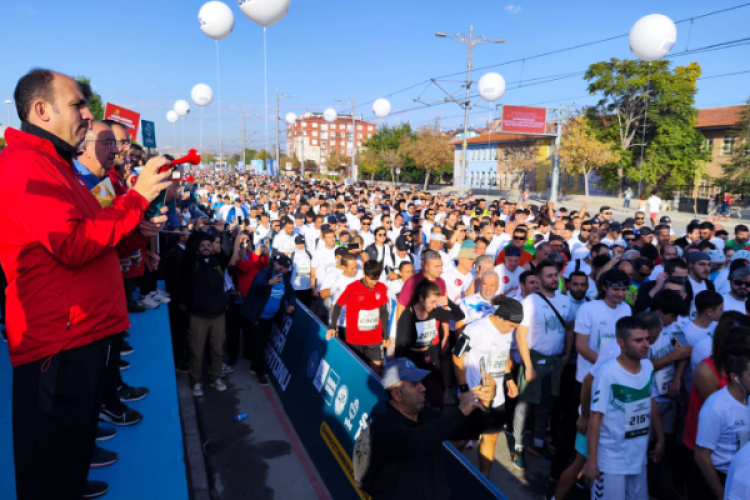 Başkan Altay'dan Konya Yarı Maratonu'na davet