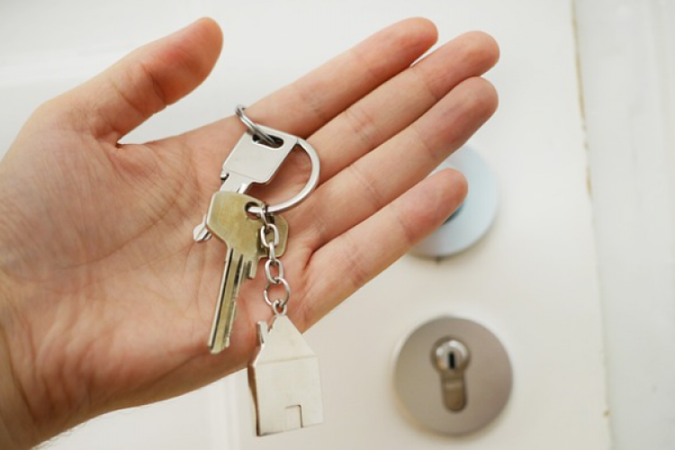 Bakan Özhaseki: ''10 bin 698 konut ve köy evinin kura çekilişini gerçekleştirdik''