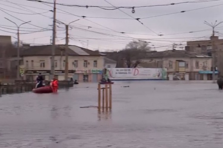 Rusya Acil Durumlar Bakanı Kurenkov: Barajın çökmesinin ardından durum "kritik"
