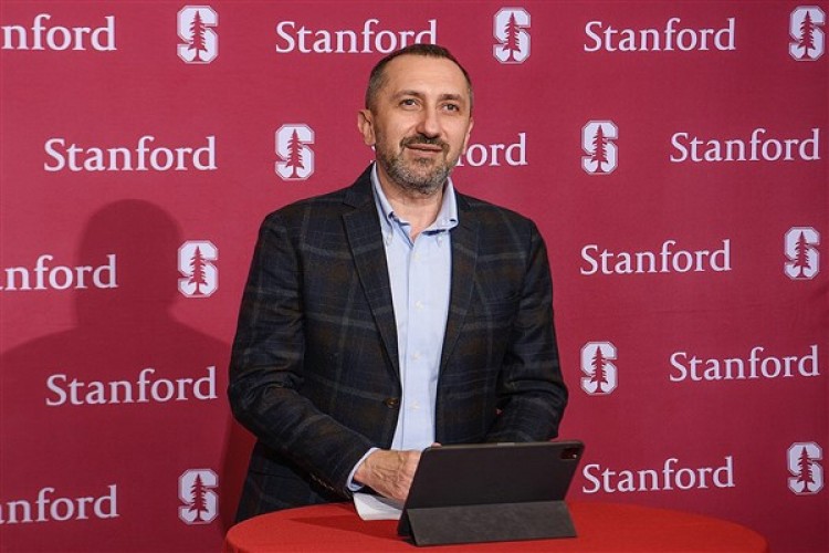 PİLOT girişimleri,  yenilikçi fikirlere ilham veren Stanford Üniversitesi'nde