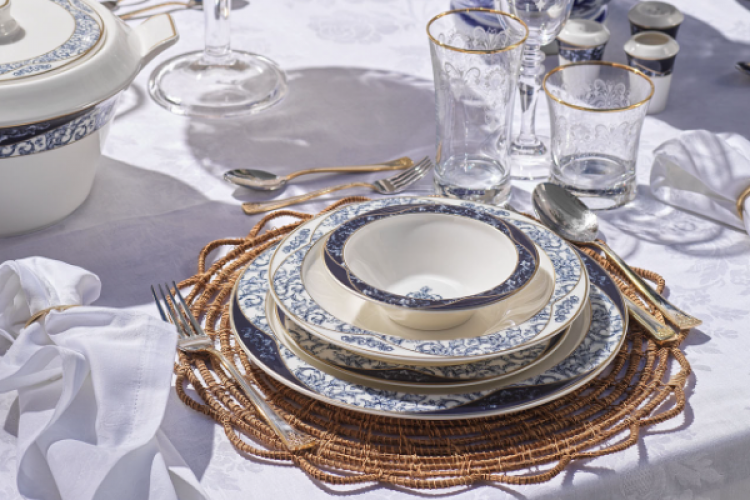 Schafer'ın uzak pazarlardaki ana hedefi ABD