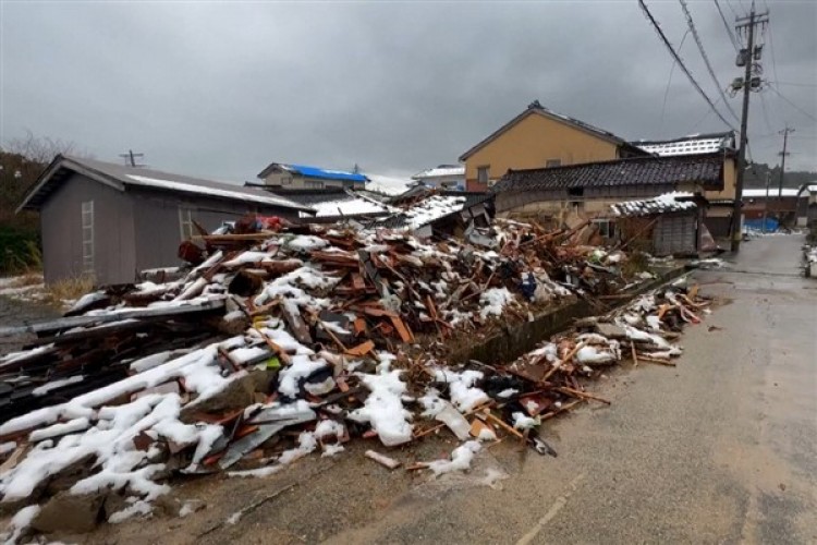 Japonya'daki depremlerde yaşamını yitirenlerin sayısı 213'e çıktı