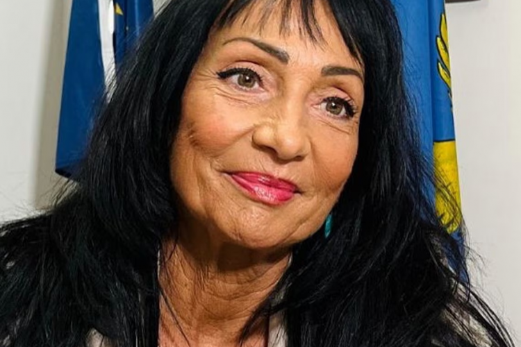 İtalyan kasabasındaki iki kültür merkezinde ibabet yasağı kenti karıştırdı