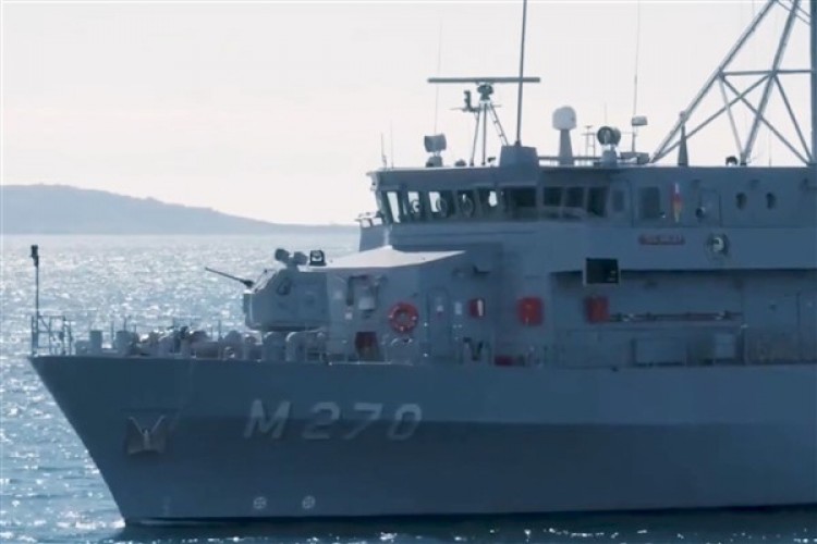 MSB, Karadeniz'deki mayın gözetleme faaliyetlerinin görüntülerini paylaştı