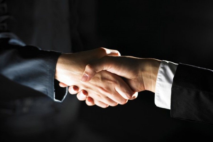 İran Dışişleri Bakanı Abdullahiyan, mevkidaşı Cameron ile görüştü