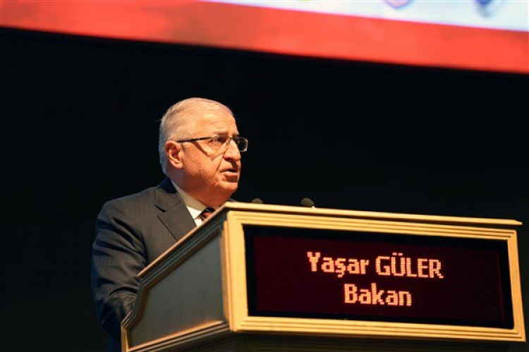 Bakan Güler,"Savunma ve Havacılıkta Endüstriyel İş Birliği Günleri" etkinliğine katıldı
