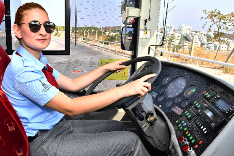 ESHOT'un Eşitliğe Sür projesine Avrupa'dan hibe desteği