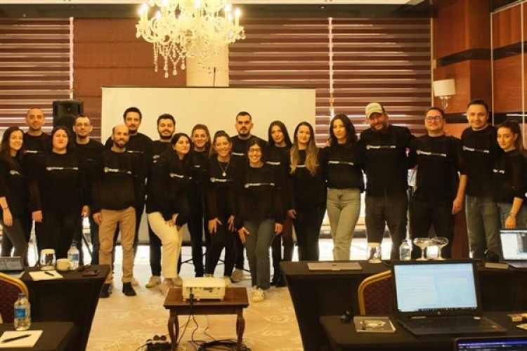 Prompt Monkey, yapay zekayı herkes için erişilebilir ve anlaşılır kılmayı hedefliyor