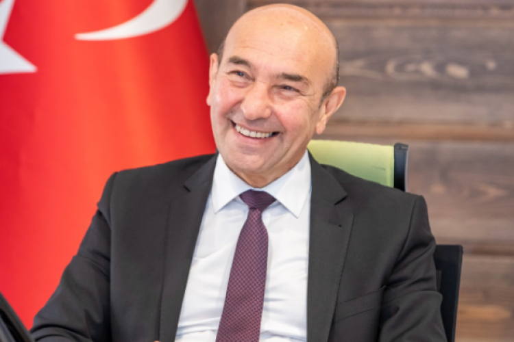 Başkan Soyer: "İzdönüşüm projemizle yalnızca atıkları değil hayatları da dönüştürdük"