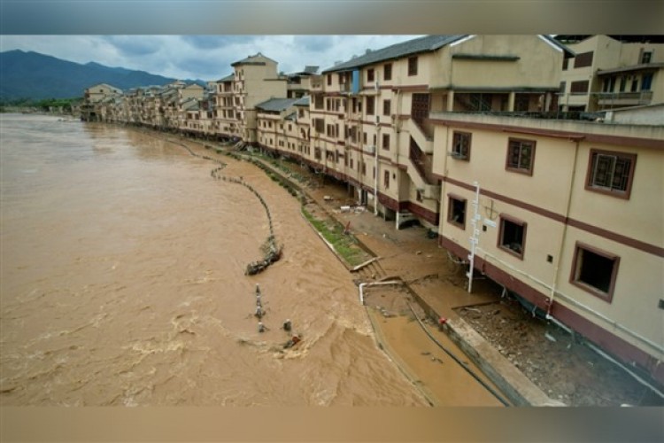 Xi Jinping'den sel ve kuraklıkla mücadele için talimat