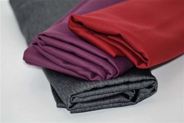 Bakan Bolat, HOMETEX 2024 Ev Tekstili Fuarı'na katıldı