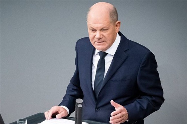 Scholz: "Tarihin en karanlık sayfasının tekerrür etmesine izin verilmemelidir"