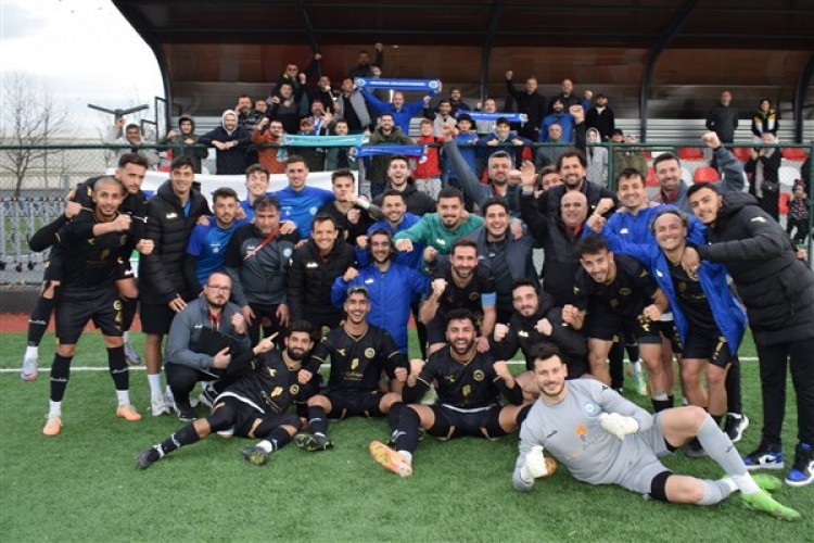 Nilüfer Belediye FSK, Balıkesir'den 3 puanla döndü