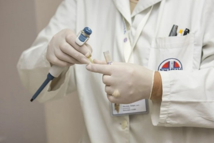 428 hekim yan dal uzmanlığı eğitimine başlıyor