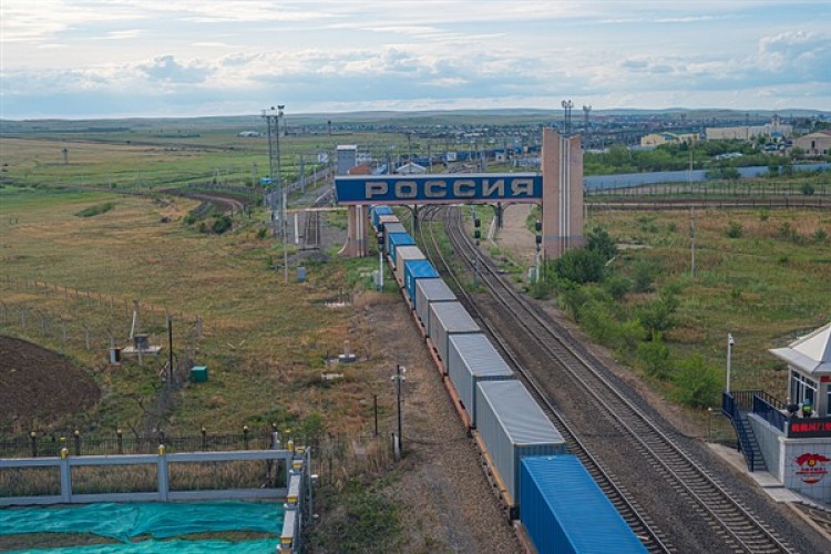 Çin'in Rusya'ya ihracatı iki ayda yüzde 15 artış gösterdi