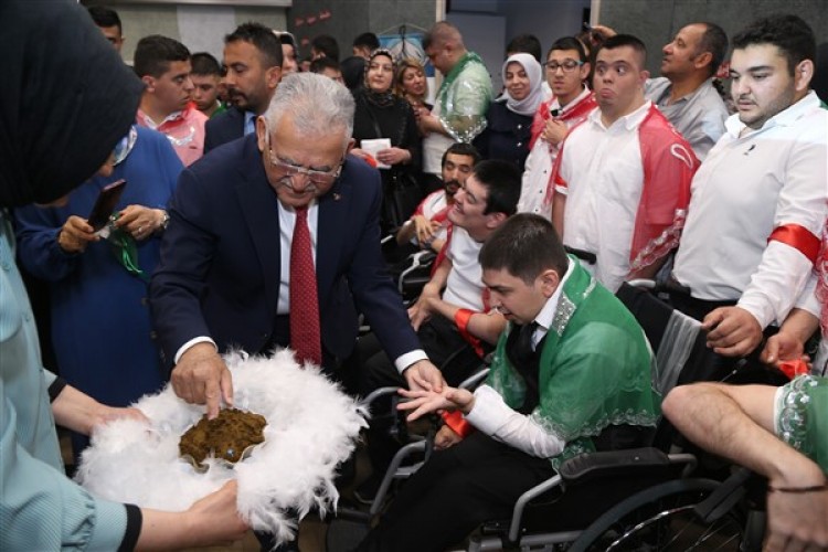 Kayseri'de 29 özel öğrenci temsili askeri tezkere aldı