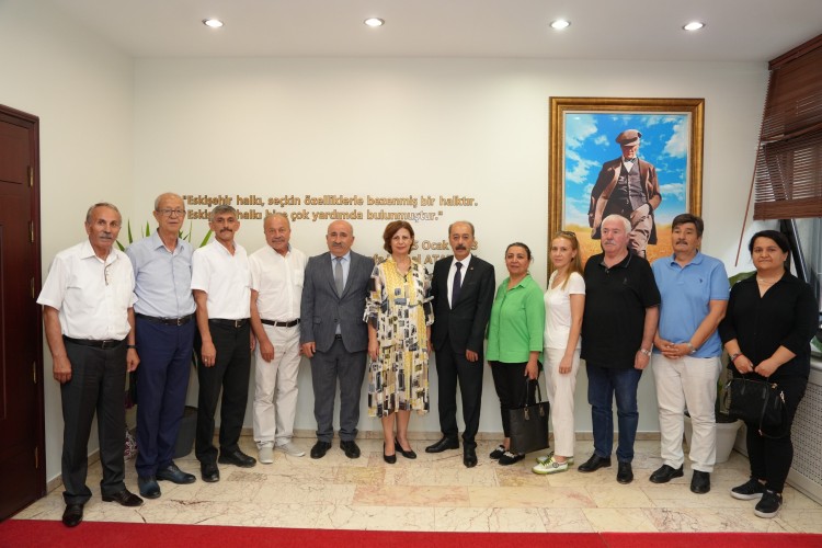 Başkan Ünlüce'ye yönelik ziyaretler devam ediyor